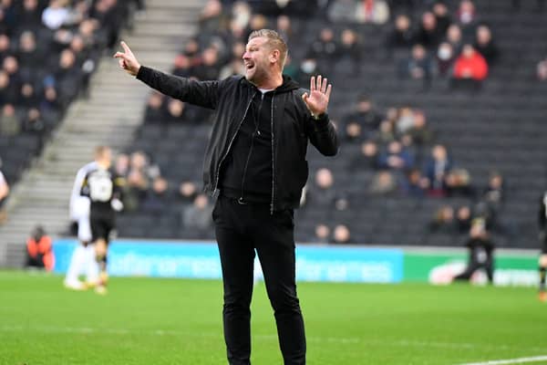Oxford manager Karl Robinson