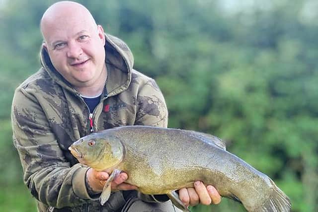 Ben Hewer: Bradwell lake tench to 8-9 (and bream to 9-3) 