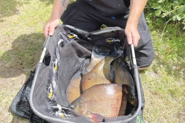 Kingfisher's Craig Knight won on Lodge with 21-2 of bream