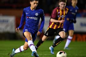 Chelsea’s Henry Lawrence becomes MK Dons’ 12th signing of the summer and fills the important full-back role