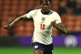 Brentford full-back Daniel Oyegoke is MK Dons’ 13th signing of the summer. The teenager arrives on loan for the 2022/23 campaign