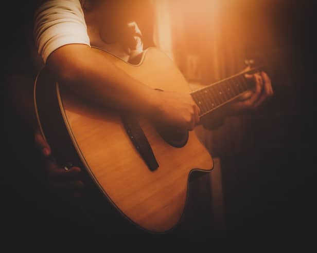 Kevin Bryan CDs acoustic music (photo: Adobe)