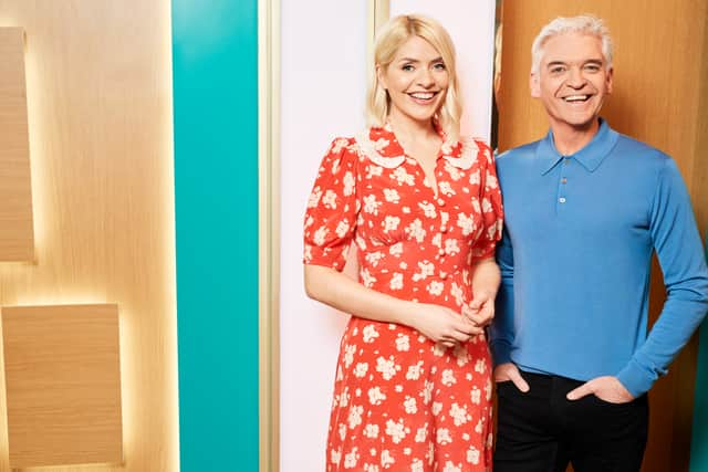 Holly Willoughby and Phillip Schofield this_morning_001.jpg