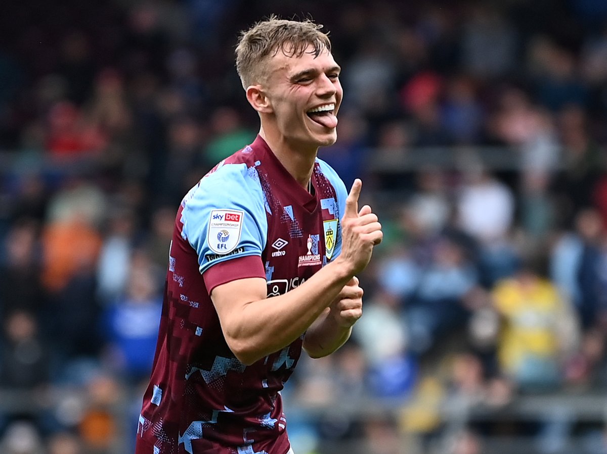 I felt I hadn't contributed”: Ex-Dons star Twine on first season at Burnley  | Milton Keynes Citizen