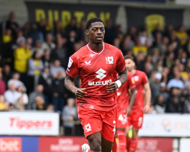 Sullay Kaikai has completed a move to Cambridge United
