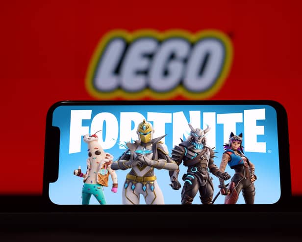 LEGO Fornite game mode has been released. 