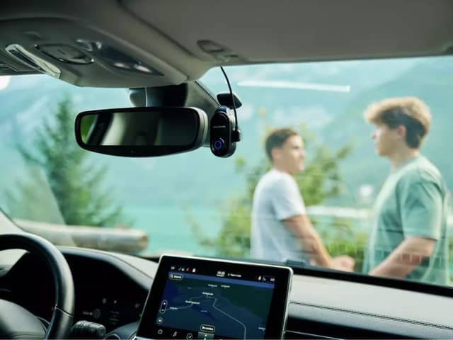 The Piqo hides neatly behind a rear view mirror, thanks to its compact size