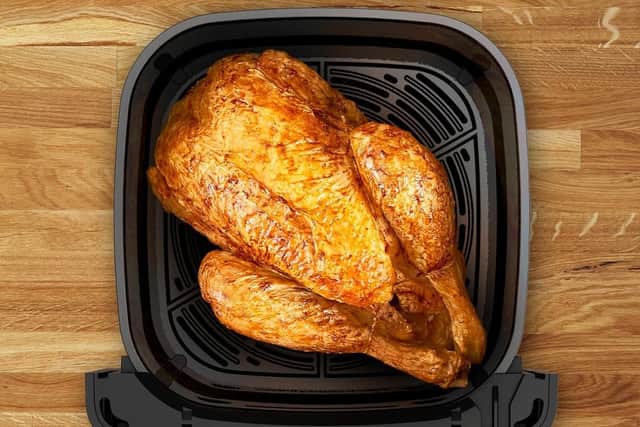 7.5 litres is large enough for a whole chicken