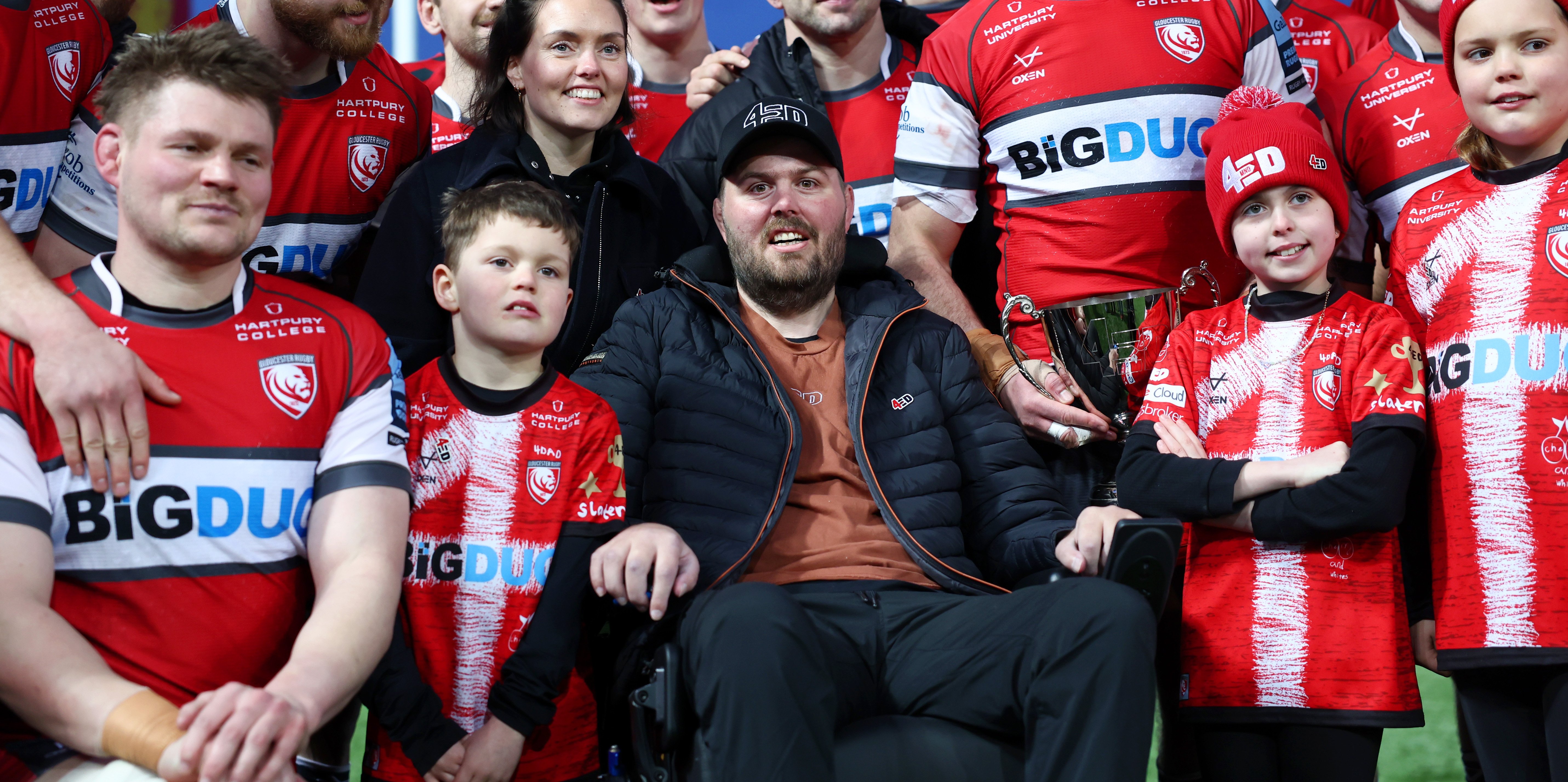 City's rugby star raises landmark sum for fight against motor neurone ...