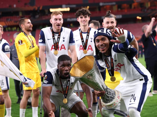 Kevin Danso celebrates with Djed Spence