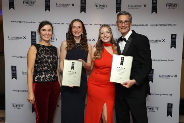 Cranberryhome double award for designer website and private residence.