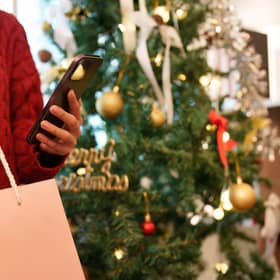 Midsummer Place survey reveals festive shopping habits