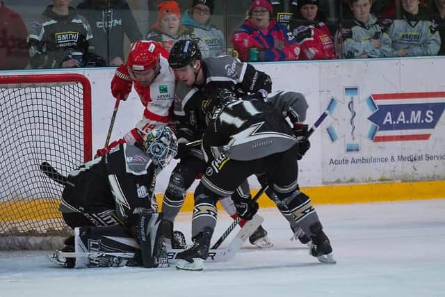 Lightning vs Swindon Wildcats. Pic: Tony Sargent
