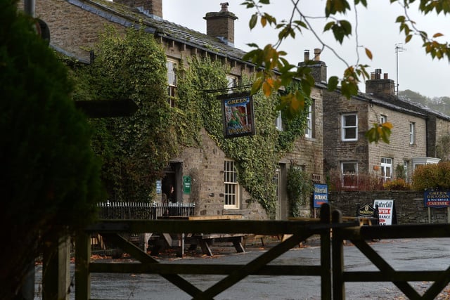 The Green Dragon Inn, at Hardraw, near Hardraw Force Falls, is used for the interior of The Drovers.