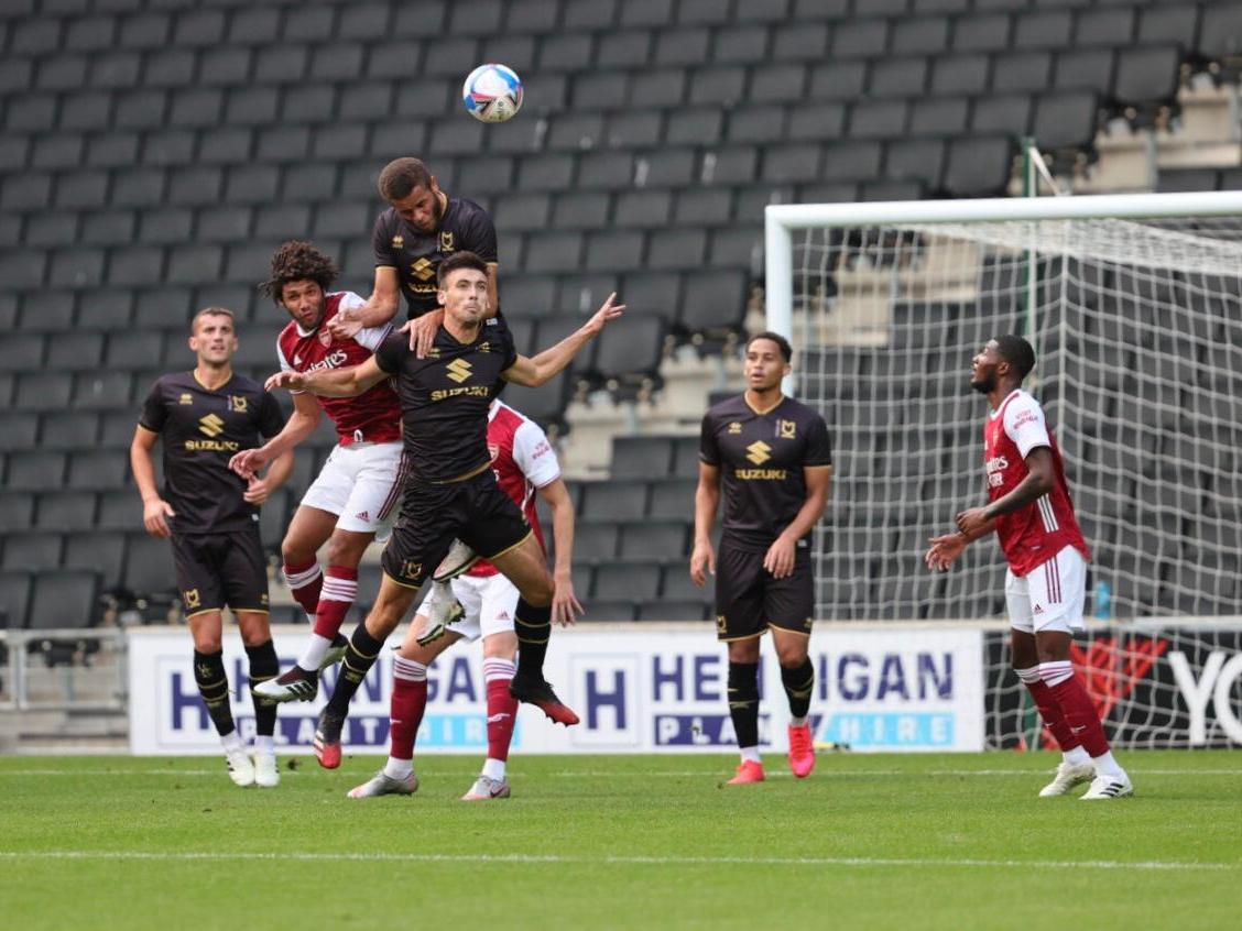 mk dons vs arsenal live streaming