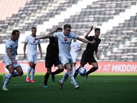 Joe Mason scores against Lincoln