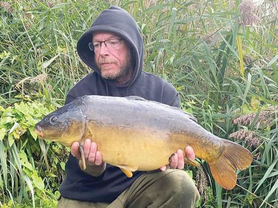 Ian Knott – known as 'bumble' – with a Mount Farm 35-8 known as 'the pretty one'