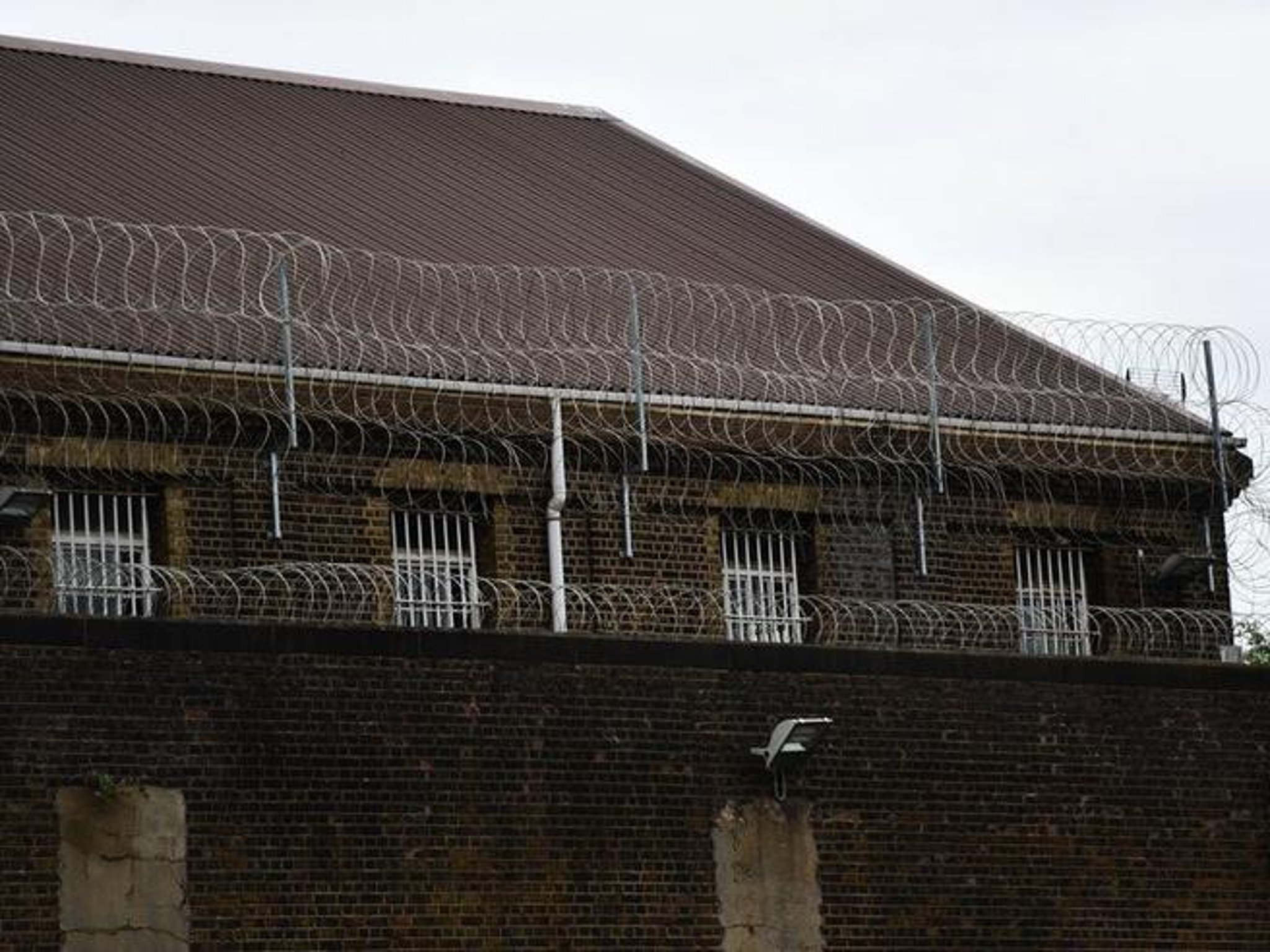 this is how much it costs the taxpayer per day to keep each inmate locked up in milton keynes prison milton keynes citizen