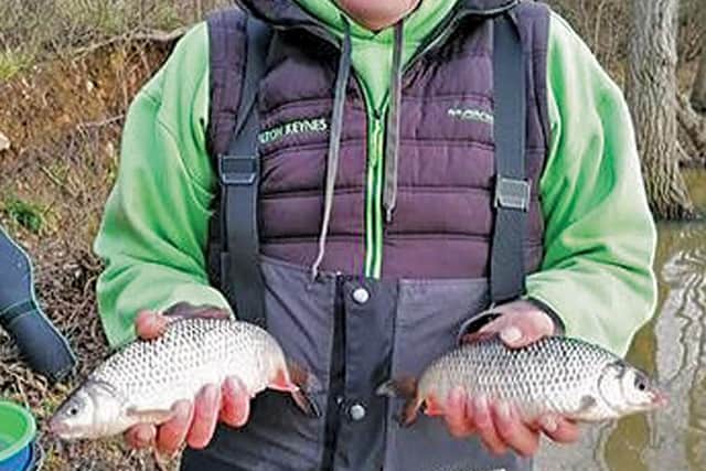 Ian Bagshaw's two roach for 2-8