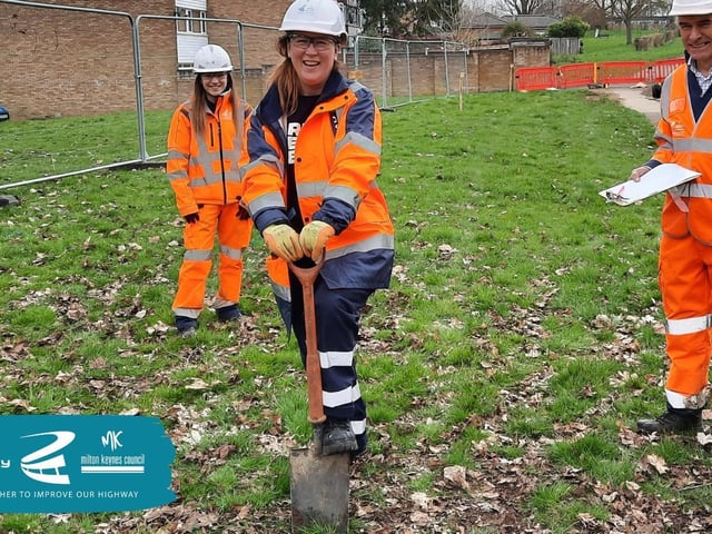 Councillor Emily Darlington cuts the turf at the new redway site.
