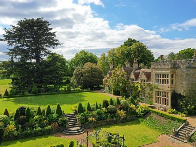 Tofte Manor, will host three one-day dance festivals this Summer