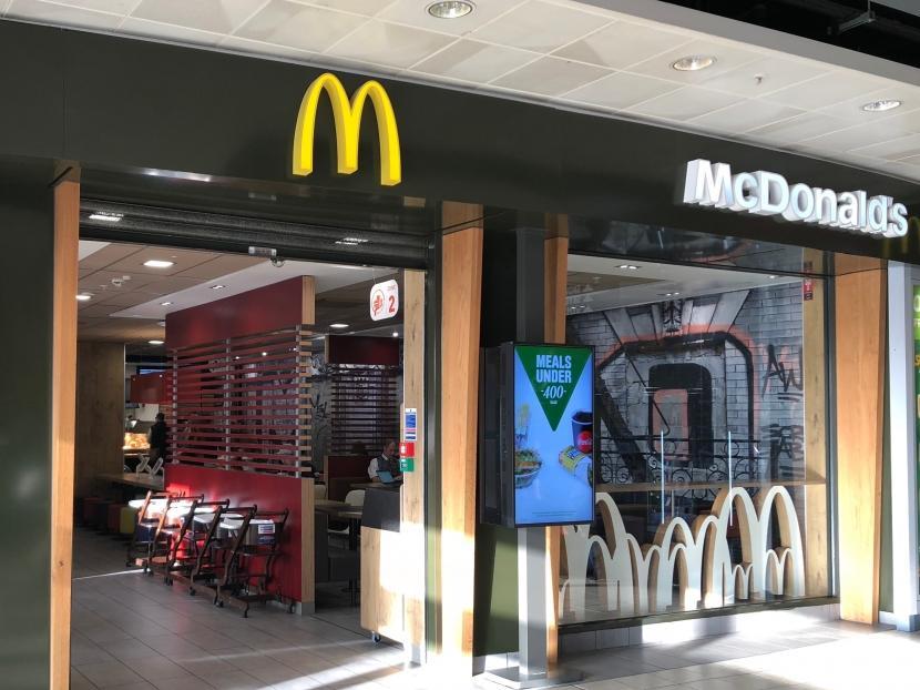 Customers can walk into McDonald's to order takeaway today in Milton ...