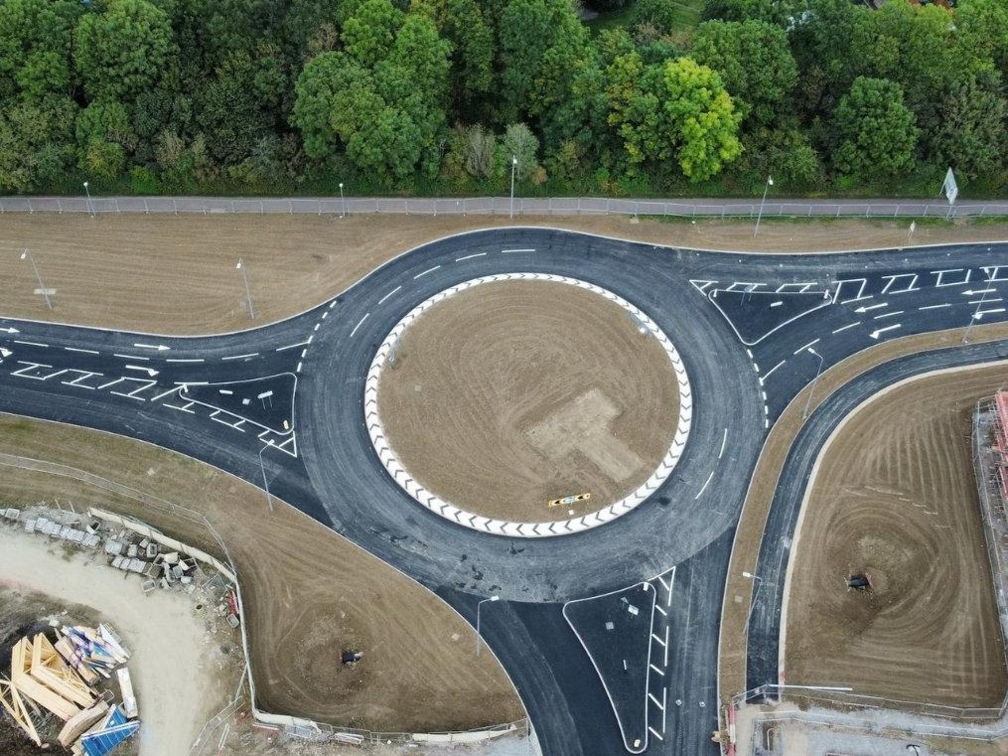 Picture Shows New Milton Keynes Roundabout After Works Are Completed Picture Shows New Milton Keynes Roundabout After Works Are Completed