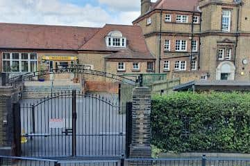 Chestnuts Primary School