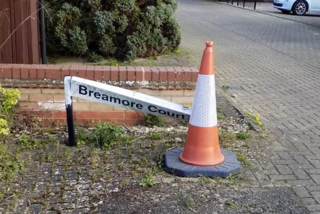 Programme of repair work to street signs is to start before the end of the month