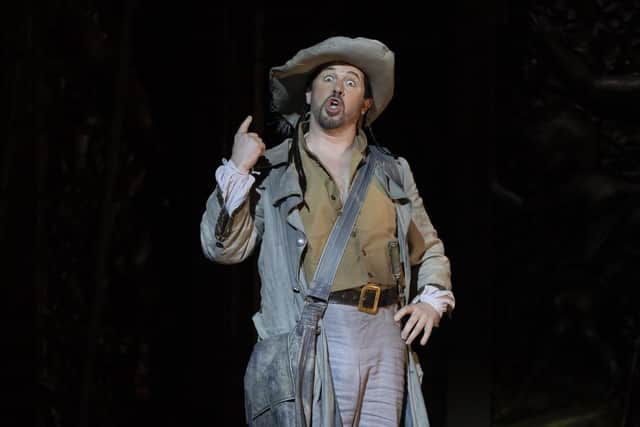 Simon Bailey as Leporello