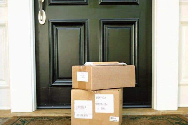Ask delivery companies never to leave parcels on your doorstep, say police