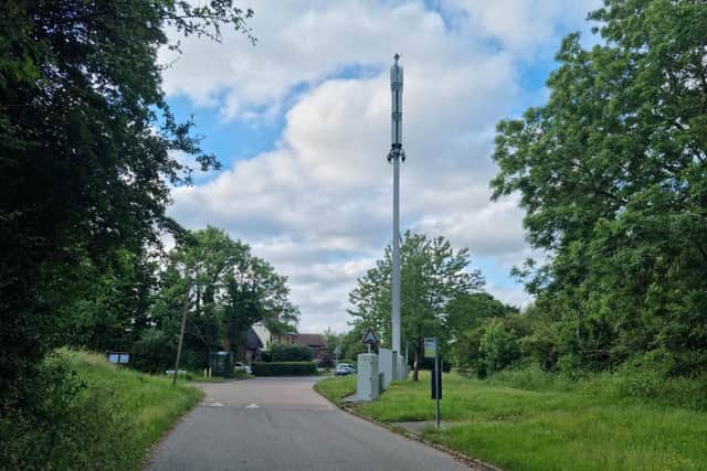 Another shot of the superimposed 5G mast