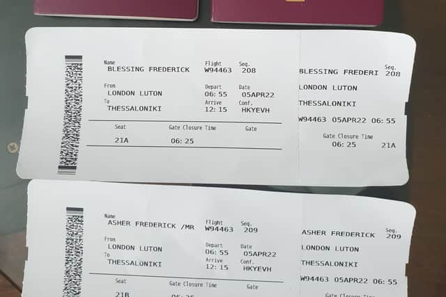 The duo's boarding cards