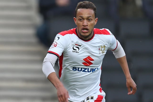 Chelsea midfielder Lewis Baker drew a lot of praise as well for his brief loan-spell in 2015.
@Niicklane wrote: "Lewis Baker and Dele Alli in the same midfield was a cheat code personally"