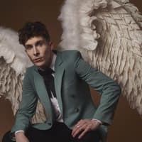 Stables date for top young comic Larry Dean