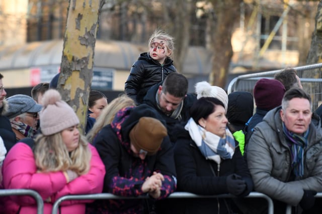 Fans on Midsummer Boulevard