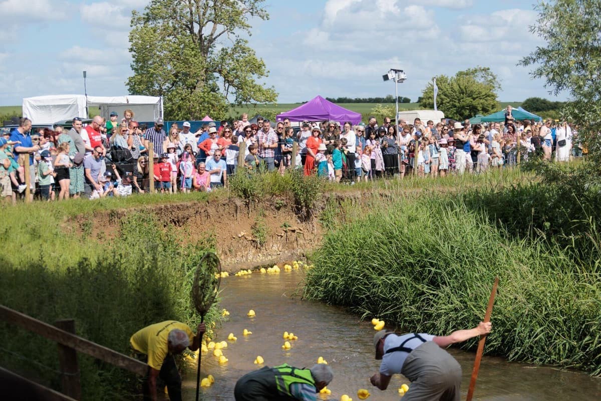 Castlethorpe Duck Race and Fun Dog Show returns for another great event! 
