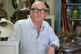 Decorative antiques expert Drew Pritchard and Salvage Hunters, Discovery Network’s most viewed TV programme, are coming Milton Keynes in the New Year
