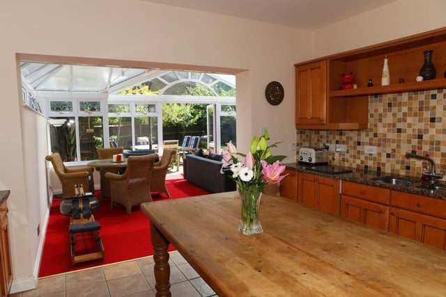 The kitchen and dining area