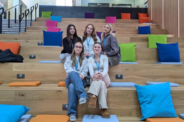 Layal, Amelie, Tenesee Bottom Scarlett, and Alexia are so pleased with MK College that they're helping the marketing department promote the place