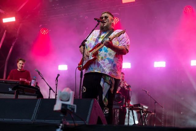 Rag 'n' Bone Man performing at Campbell Park, Milton Keynes, July 16, 2022. Photo by David Jackson.