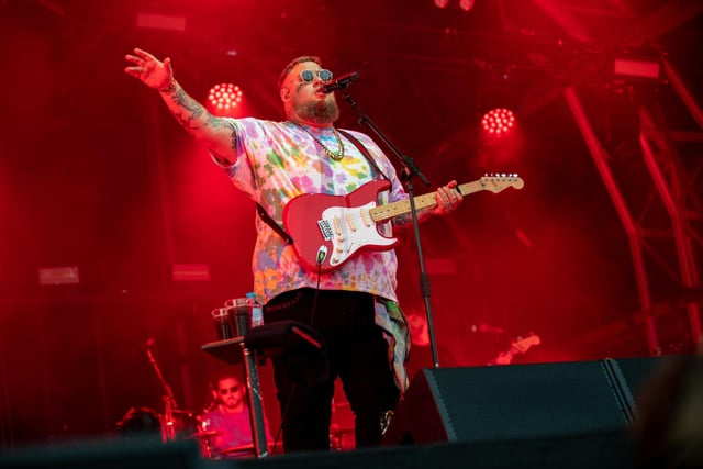 Rag 'n' Bone Man performing at Campbell Park, Milton Keynes, July 16, 2022. Photo by David Jackson.