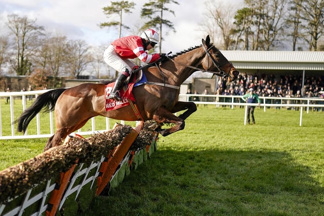 It's not often a horse trained by Willie Mullins trades at such big odds, but it really would be a shock if this 8yo landed the £500,000 first prize, even though he produced a career best when stepped up to 3m in a big race in Ireland at the end of January. Most of his form has been over shorter distances, and he flopped at the Cheltenham Festival last month.
