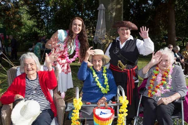Buckingham care home hosts Caribbean themed party