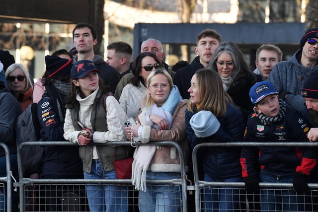 Fans on Midsummer Boulevard