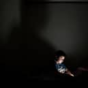 Child on a smartphone. (Photo: MARVIN RECINOS/AFP via Getty Images)