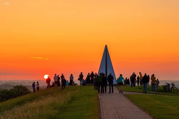 Photographer Gill Prince captured today's Midsummer sunrise in MK's Campbell Park