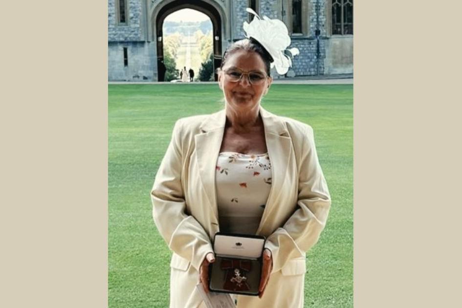 Milton Keynes woman awarded MBE for supporting people bereaved in pandemic