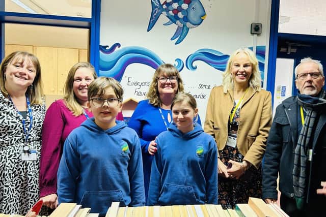 Lavendon School staff and pupils with IFtL CEO Sarah Bennett.