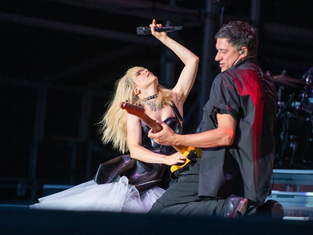 Paloma Faith performing at Campbell Park in Milton Keynes on July 17, 2022. Photo by David Jackson.